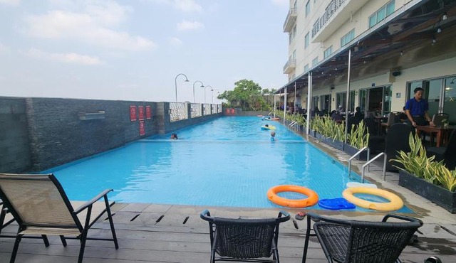 Apartemen Solo Center Point