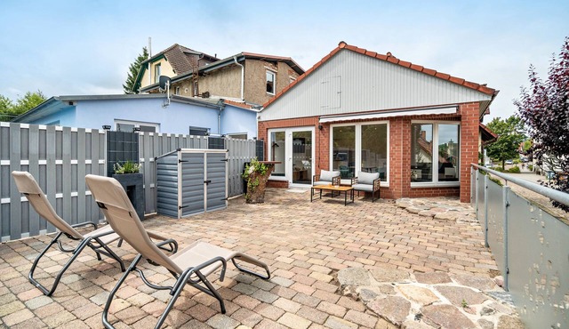 Apartment 'An Der Alten Bäckerei' with Lake View, Private Garden and Wi-Fi
