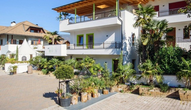 Apartment 'Peter Paul Apt. Gantkofl' with Mountain View and Private Terrace