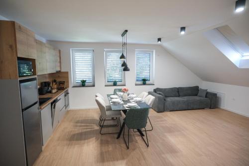 Apartma Ana