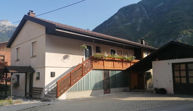 APARTMAJI VALTER