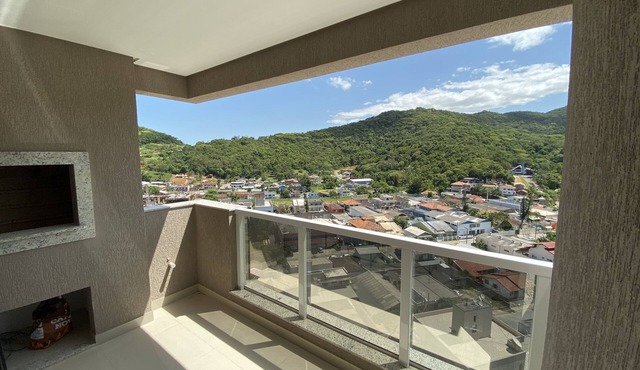Apartment for 6 people 500m from Itapema's central beach