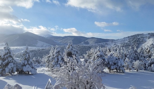 Apartment, 6-8 people, unobstructed view of the mountains near ski resort