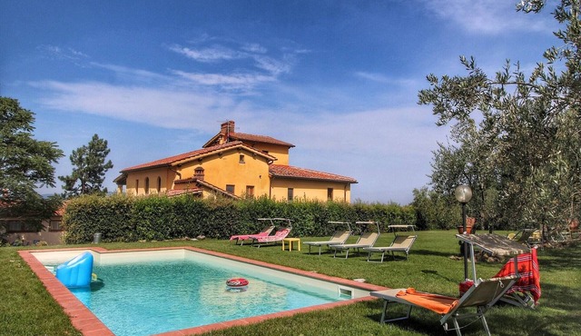 Apartment in Chianti near Florence