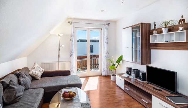 Apartment '02' with Shared Terrace, Balcony and Wi-Fi
