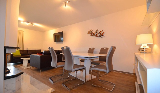 Apartment 2 - Apartment in the beach road