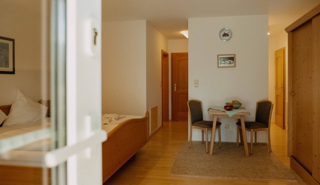 Apartment-2 im EG-Terrace-Private Bathroom