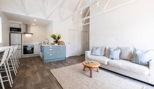 APARTMENT 2 - ONE BR