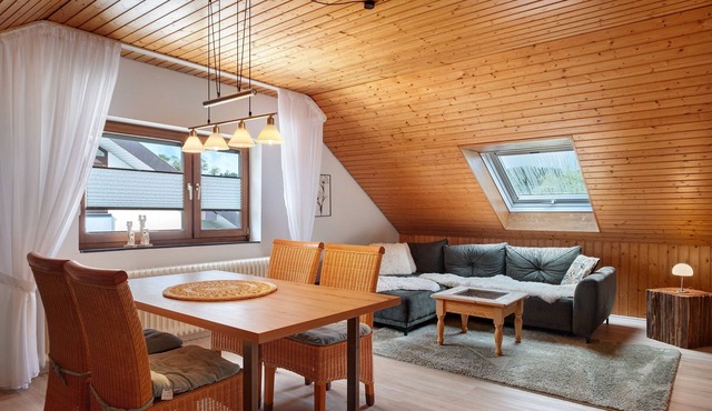 Apartment '2' with Mountain View, Balcony and Wi-Fi