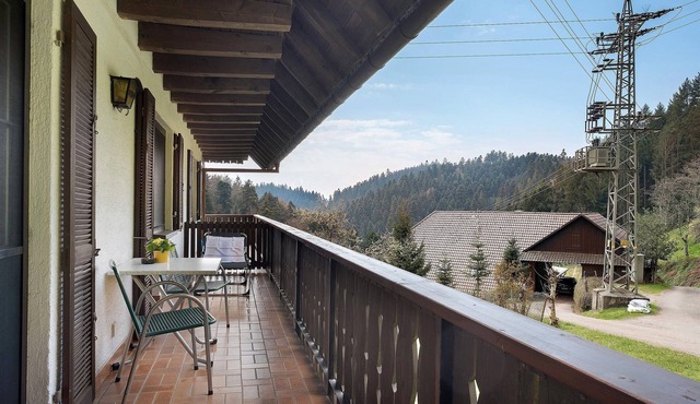 Apartment 3 with Balcony, Barbecue Area and Wi-Fi