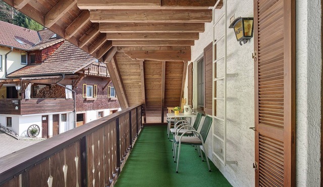 Apartment 5 with Balcony, Barbecue Area and Wi-Fi