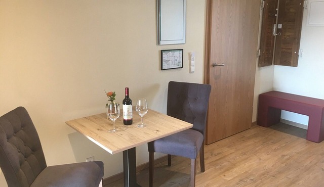 Apartment '5' with Shared Terrace and Wi-Fi