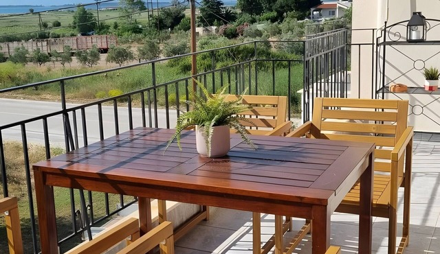 Apartment '6' with Sea View, Wi-Fi, and Air Conditioning