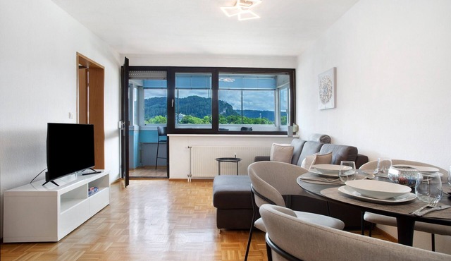 Apartment 'Am Bodensee' with Mountain View, Shared Garden and Wi-Fi