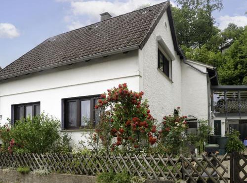 Apartment Am Dohlenberg - Steintisch by Interhome