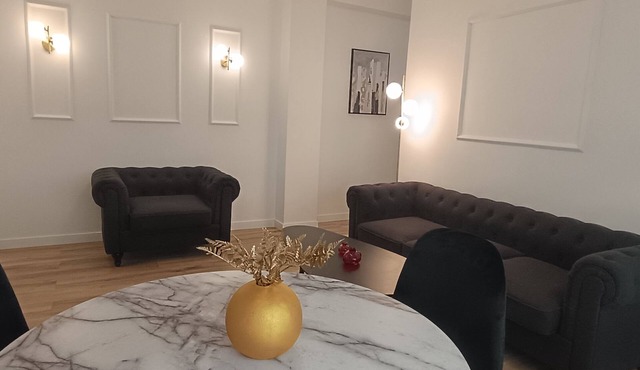Apartment Ancha de Gracia Center