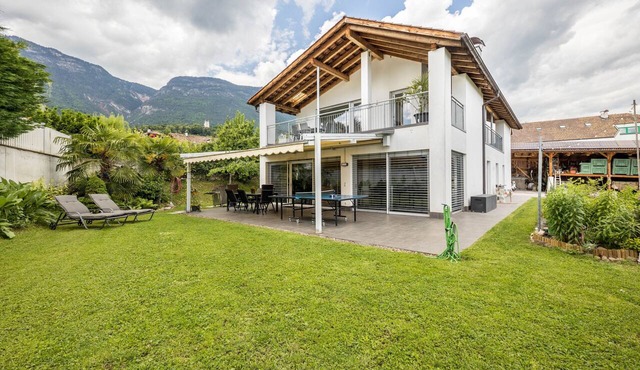 Apartment 'Angerblick' with Mountain View, Private Terrace and Wi-Fi - Vacation on the farm