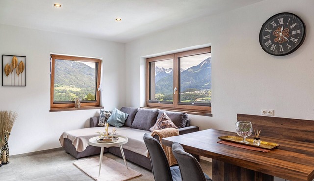Apartment 'Apart Elias' with Mountain View, Shared Terrace and Wi-Fi