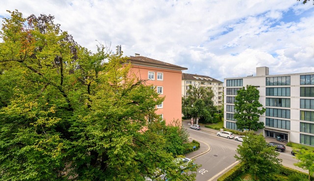 Apartment Arnold - Exclusive 3BR in Central Basel