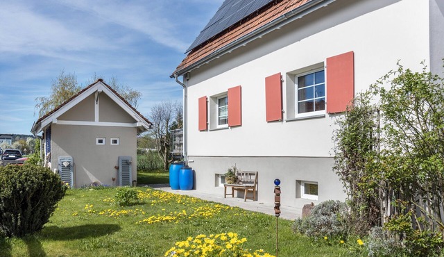 Apartment 'Behagliche Wohnung Hüfingen' with Wi-Fi