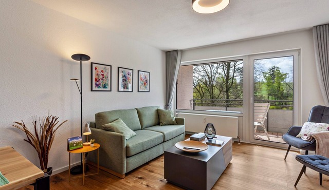 Apartment 'Berg und Tal' – Your Base for Winter Sports, Hiking & Cycling