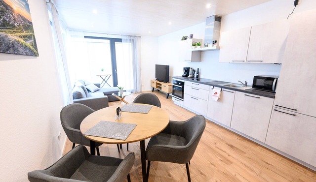 Apartment Bergblick – Modern Comfort with Terrace and Garden View