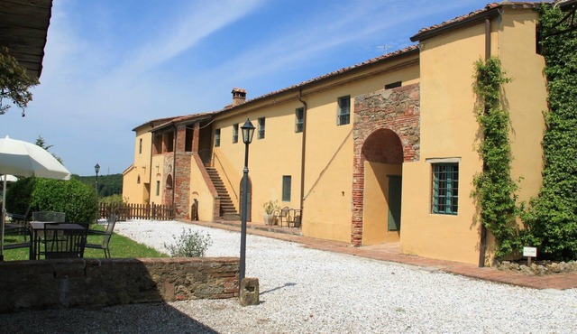Apartment between Pisa and Livorno
