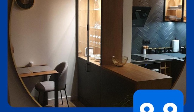 Apartment Between