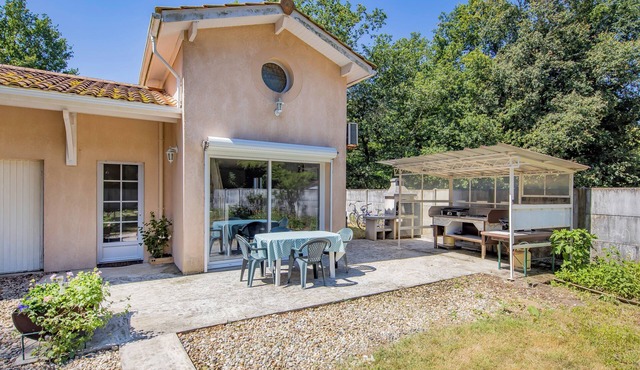 Apartment between Vineyards and Ocean – A Nature and Comfort Getaway