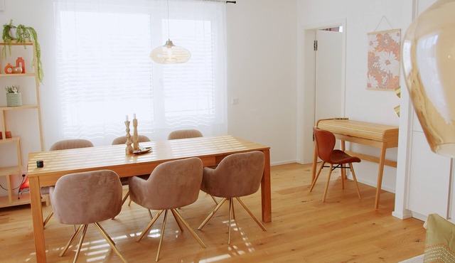 Apartment 'Boho Chic' with Balcony and Wi-Fi