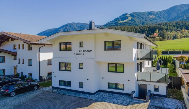 Apartment Brixen near Ski Lift
