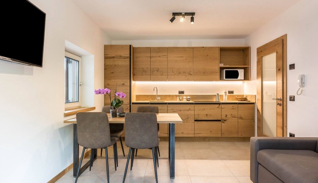 Apartment 'Campanile Basso' with Mountain View, Balcony & Wi-Fi