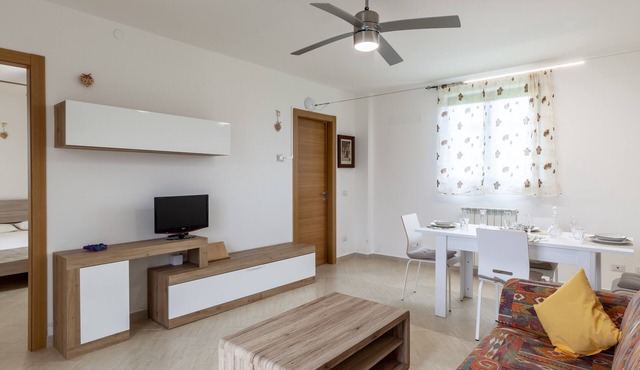 Apartment 'Ca' Graziosi Cuori' with Mountain View, Shared Garden and Wi-Fi