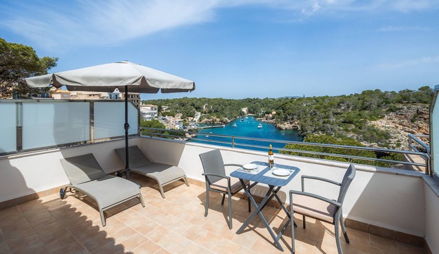 Apartment 'Cala Figuera Studio 5b' with Sea View, Wi-Fi and Air Conditioning