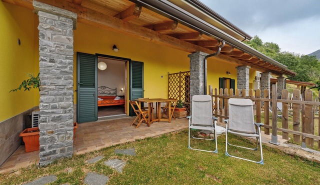 Apartment 'Camera 5' with Mountain View, Wi-Fi and Air Conditioning
