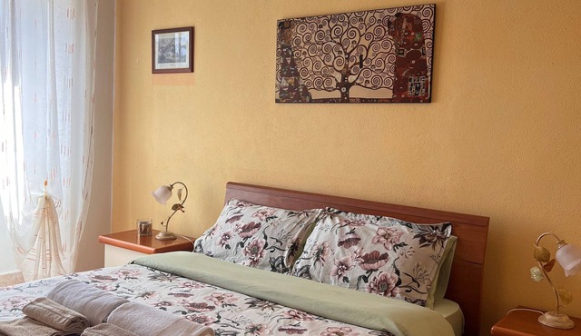 Apartment 'Cappuccini' with Wi-Fi and Air Conditioning
