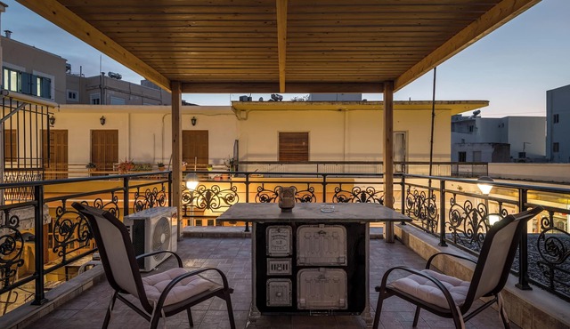 Apartment 'Casa Centrale Kos' with Private Terrace, Wi-Fi and Air Conditioning
