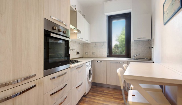 Apartment 'Casa Claudia' with Balcony, Wi-Fi and Air Conditioning