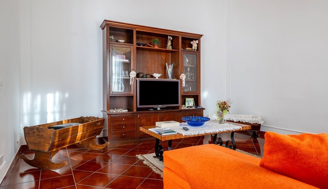 Apartment 'Casa Da Anna' with Private Terrace, Wi-Fi and Air Conditioning