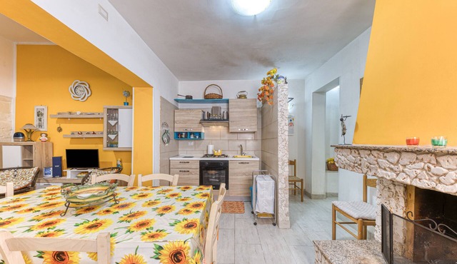 Apartment 'Casa Vacanze Vicino A Otranto' with Private Terrace and Air Conditioning