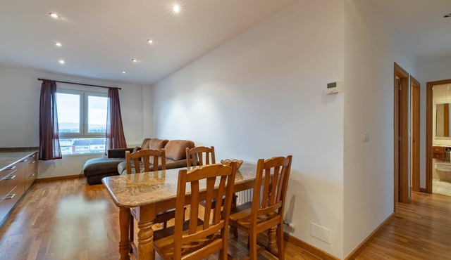 Apartment 'Celso Emilio Ferreiro' with Wi-Fi