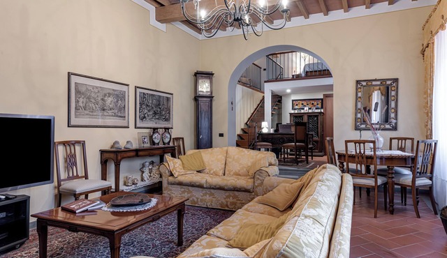 Apartment 'Certopiano Loft' with Shared Pool, Shared Garden and Wi-Fi