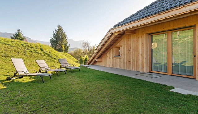 Apartment 'Chalet Roderer' with Mountain View, Private Terrace and Wi-Fi