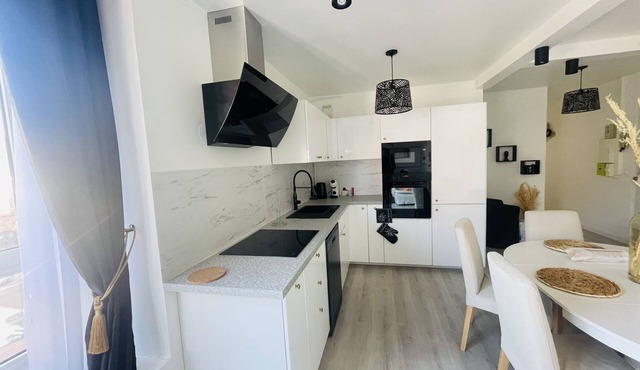 Apartment Charmant Cocon Plus