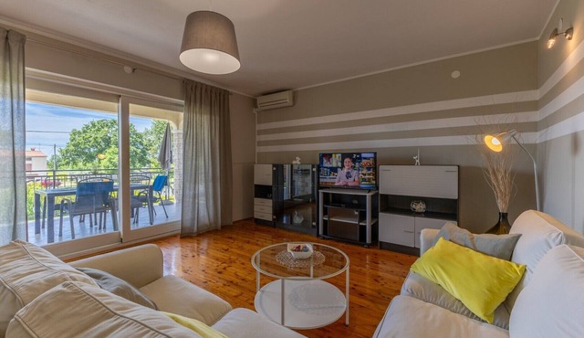 Apartment Chiara with Balcony