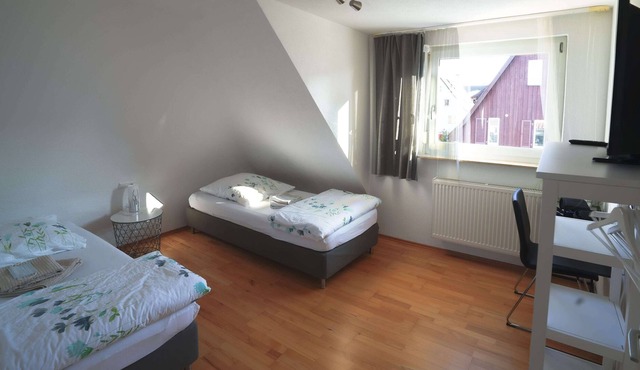 Apartment-Classic-Ensuite with Bath-City view