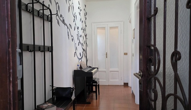 Apartment Corso Martiri Lecco a stone's throw from the lake