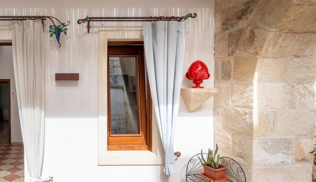 Apartment 'Corte Curatolo - Ciuri' with Shared Terrace, Wi-Fi and Air Conditioning