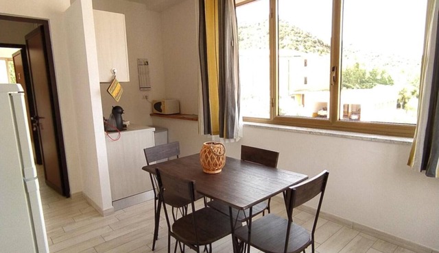 Apartment 'Da Miky Casa Vacanze 1' with Mountain View, Wi-Fi and Air Conditioning