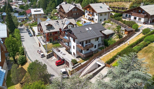 Apartment "Da Sergio" with Mountain View, Garden & Wi-Fi